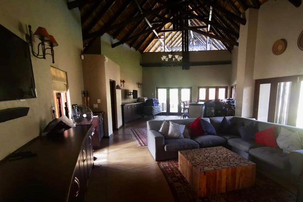 Kgorogoro Lodge Pilanesberg Luaran gambar